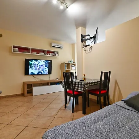 Holiday La Fenice Apartment